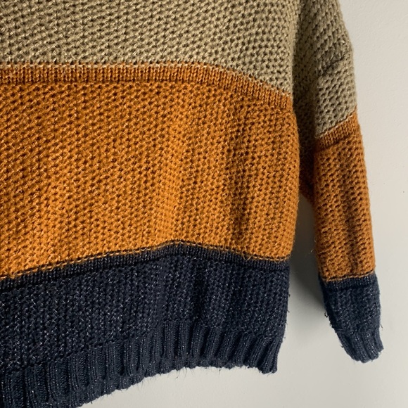 Tri-color chunky block sweater size M/L - Picture 2 of 4